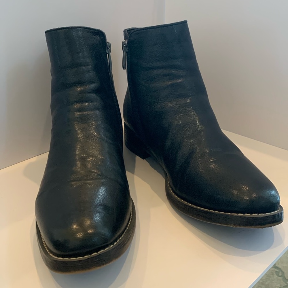 Franco Sarto leather black ankle boots